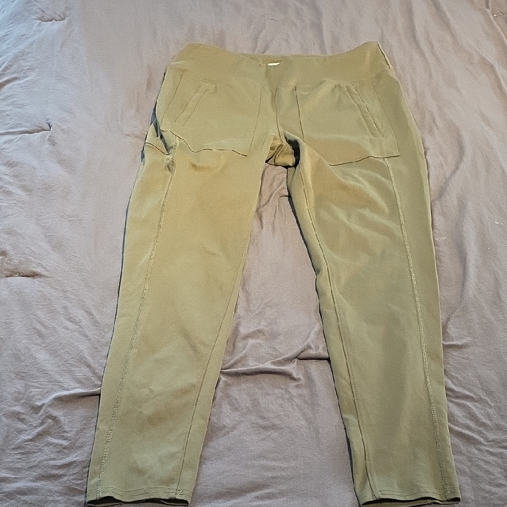 Ridgecut Olive Green Women's Leggings